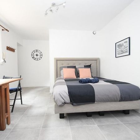 Top Studio Refait A Neuf Aux Porte De Paris Proche Rermetro แว็งแซ็นน์ ภายนอก รูปภาพ